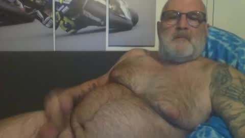 sexypaa online show from March 2026 09:05:01 PM