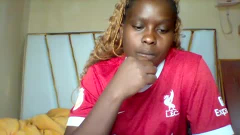 Snapshot of sexypussy983 chatting on June 2026 06:34:01 AM Micky online show from June 2026 06:34:01 AM
