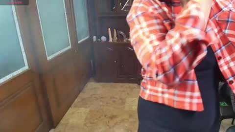 R A C H E L online show from February 2026 12:03:01 PM