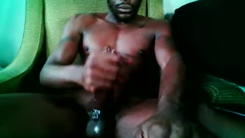 Snapshot of seymourjohnson_ chatting on October 2025 09:05:02 PM seymourjohnson_ online show from October 2025 09:05:02 PM