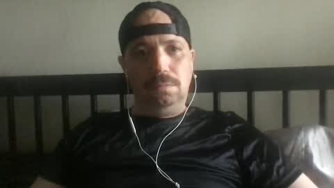 sfgiants1982 online show from October 2025 10:50:02 PM