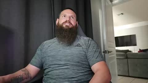 Snapshot of sflmarriedguy chatting on February 2025 04:47:02 PM SouthFloridaStr8guy online show from February 2025 04:47:02 PM