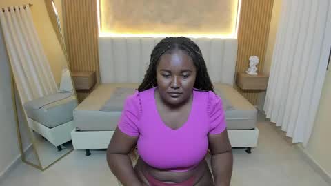 Snapshot of shaira_collins chatting on April 2026 12:16:02 PM Shaira Collins online show from April 2026 12:16:02 PM