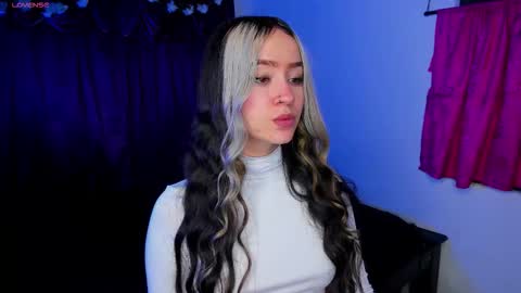 Shaira Clark online show from March 2026 01:44:01 AM