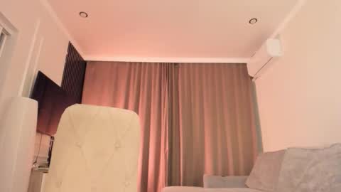 Yanmei online show from December 2025 01:59:02 PM