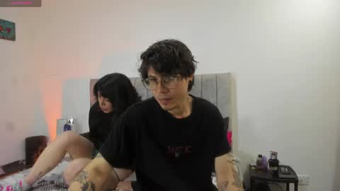 Snapshot of shamelesss_ chatting on April 2026 10:40:01 PM shamelesss_ online show from April 2026 10:40:01 PM