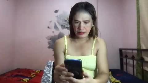 shantallee online show from September 2025 12:26:01 AM