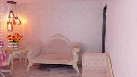 Snapshot of shantallknowless chatting on November 2025 11:31:02 AM ShantallKnowles online show from November 2025 11:31:02 AM