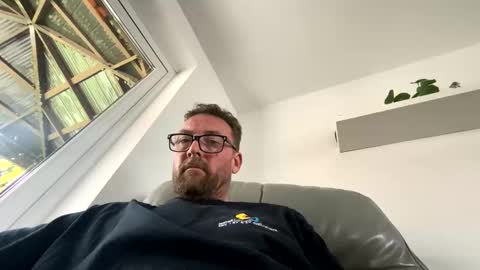 Sharksboy online show from May 2026 04:23:02 PM