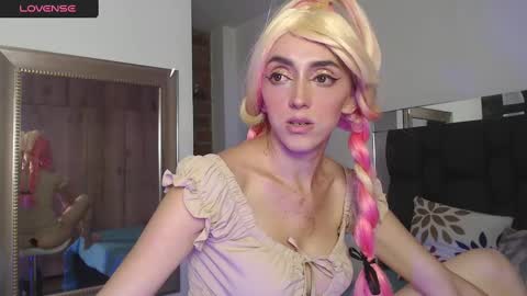 Snapshot of sharlotte__boobs chatting on February 2025 08:13:02 PM Sharlotte online show from February 2025 08:13:02 PM