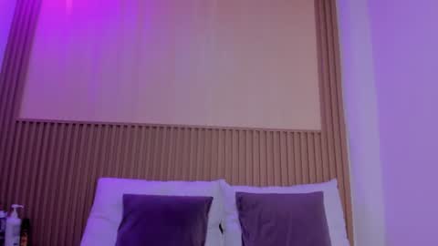 sharonscothh online show from July 2026 07:24:01 PM