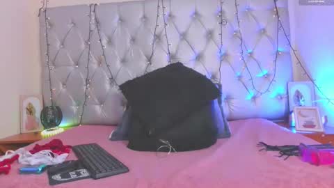 sharonths online show from June 2026 06:40:02 PM