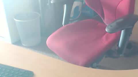 Frans online show from November 2025 01:20:01 PM