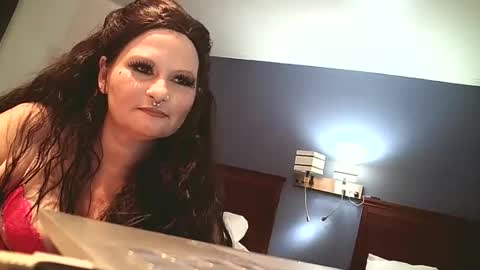 shaylam6669 online show from March 2026 10:32:02 AM