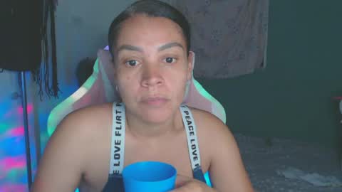 Snapshot of shayna_cute chatting on July 2026 02:25:02 AM Shayna online show from July 2026 02:25:02 AM