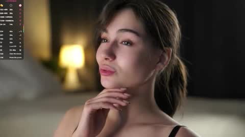 Tessa online show from November 2025 01:55:02 AM