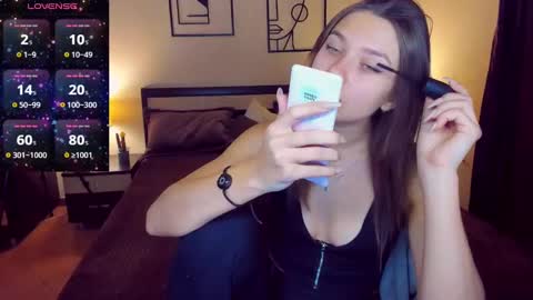 Alexis online show from February 2025 04:46:01 AM