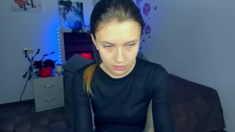 Alexis online show from October 2025 08:14:02 AM