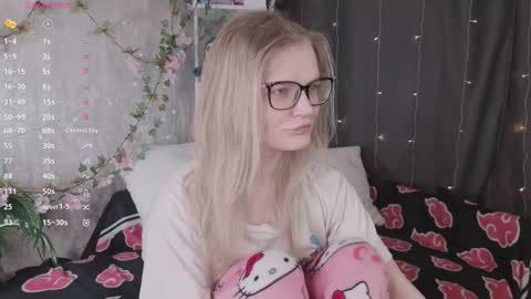 shellyboom online show from March 2026 06:19:02 PM