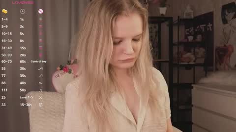 shellyboom online show from April 2026 06:00:01 PM