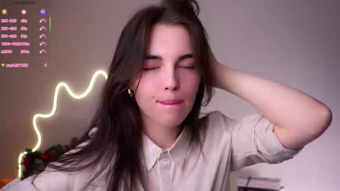 Mira online show from February 2026 06:11:01 PM