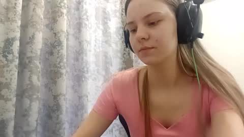 Lisa online show from December 2025 06:29:02 AM