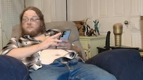 Snapshot of shifty885 chatting on June 2026 11:18:02 PM shifty885 online show from June 2026 11:18:02 PM
