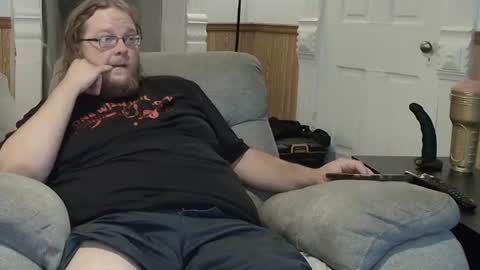 Snapshot of shifty885 chatting on July 2026 01:23:01 AM shifty885 online show from July 2026 01:23:01 AM