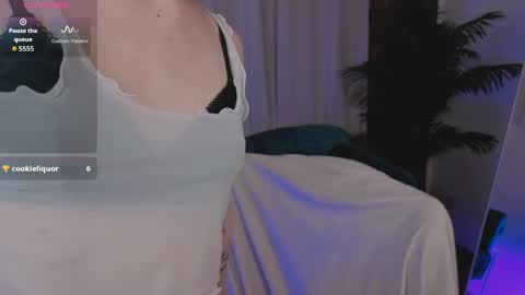 Vivi online show from April 2026 03:23:01 PM