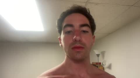 Snapshot of shirtlesshunk15 chatting on June 2026 10:43:02 PM shirtlesshunk15 online show from June 2026 10:43:02 PM