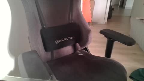 shkpnk69 online show from April 2026 03:53:01 PM