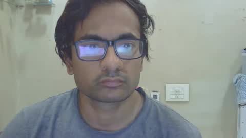 shubhamkhandelwal123 online show from December 2025 02:13:01 PM