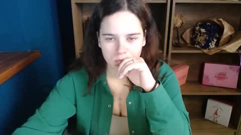 shy_lil online show from October 2025 10:03:02 AM