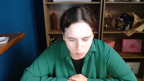shy_lil online show from October 2025 03:34:01 PM