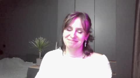 shy_miracle online show from March 2026 06:52:01 PM