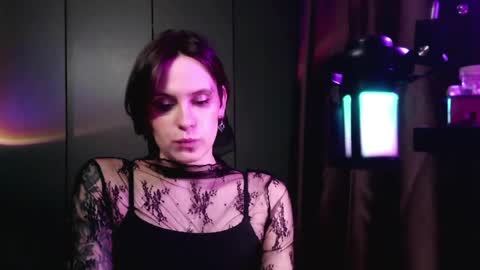 shy_miracle online show from April 2026 03:02:01 PM