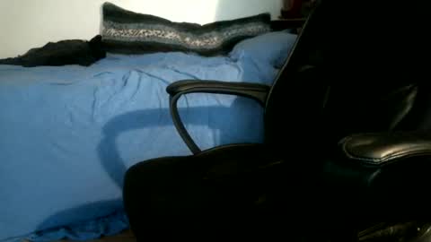 shyboyhugecum2020 online show from June 2026 02:34:02 AM