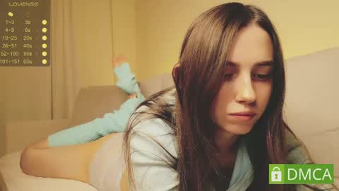 Snapshot of shypeachmaru chatting on May 2026 08:05:01 PM Mary online show from May 2026 08:05:01 PM