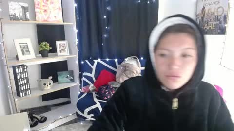 sian online show from January 2025 12:19:02 PM