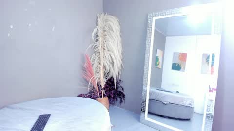 sienna_glow online show from March 2026 02:23:01 PM