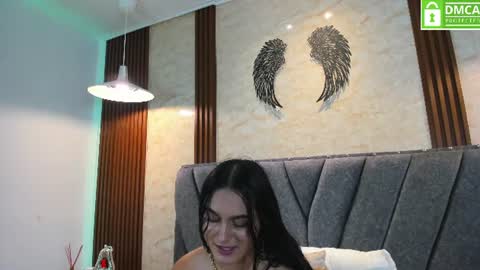 Sienna online show from June 2026 02:24:02 AM