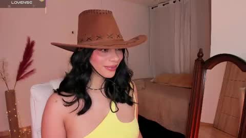 Snapshot of silvanna_moore chatting on July 2026 11:41:01 PM Silvanna online show from July 2026 11:41:01 PM