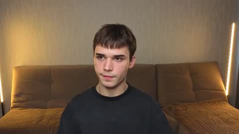 Snapshot of simonboy592 chatting on June 2026 11:24:02 AM Alex online show from June 2026 11:24:02 AM