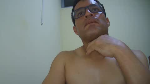 Denis online show from November 2025 05:01:02 AM