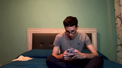 simplyboy_ online show from April 2026 10:47:02 PM