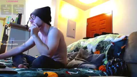 Husky Dad online show from November 2025 02:03:02 AM