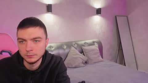 Oscar Beatrice online show from January 2026 08:53:02 AM