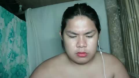 singleheart05 online show from April 2026 02:41:01 PM