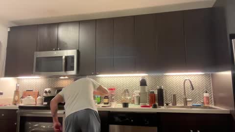 sirbubblesworth online show from December 2024 03:51:02 AM