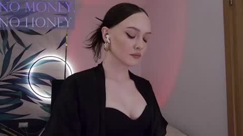 Goddess Sirena online show from March 2026 12:39:01 AM